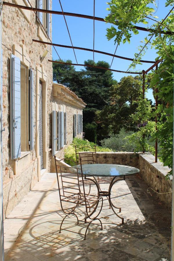 Domaine De La Citerne Bed & Breakfast Nans-les-Pins Exterior photo